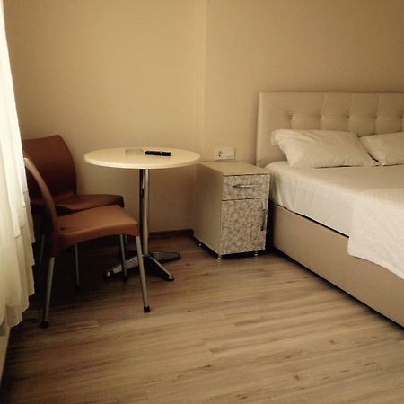 Cicekli Yali Hotel Buyukada Island Екстериор снимка