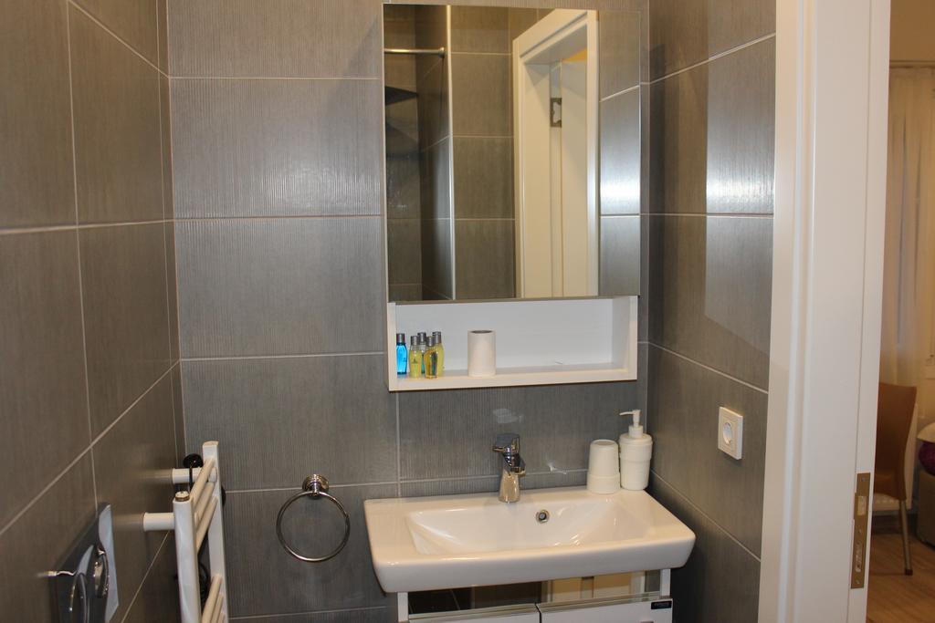 Cicekli Yali Hotel Buyukada Island Стая снимка